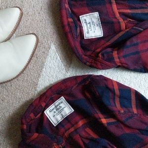 Abercrombie & Fitch Button Down - Small